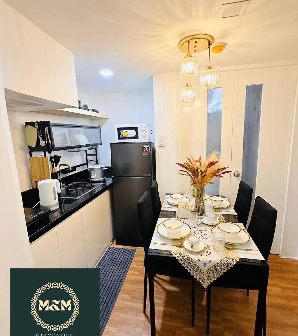 2 Bedroom And Bathroom Staycation Condo In Mandaluyong City Near Boni Mrt With Wifi And Karaoke And Pool Manila Aparthotel